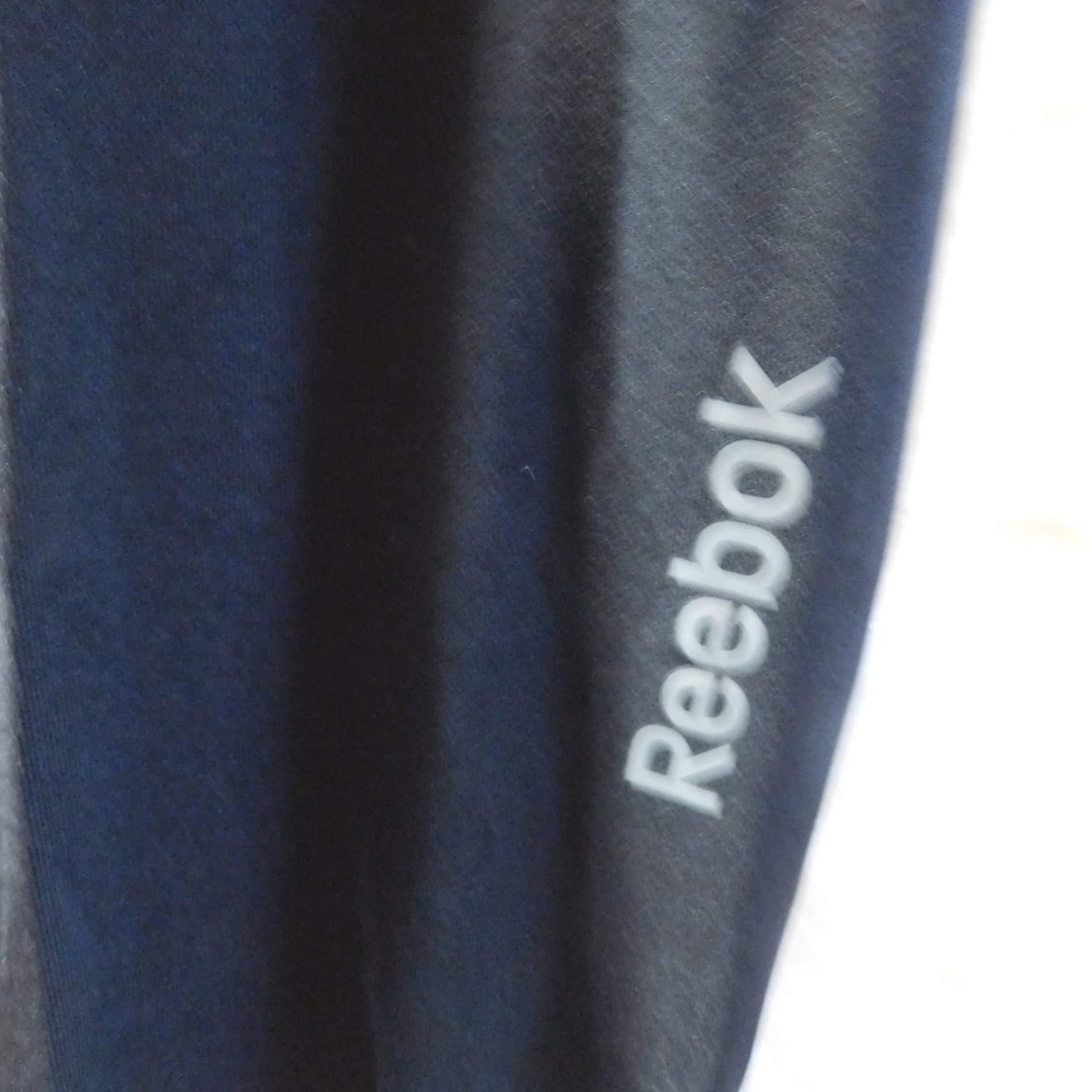 Mens Reebok  base layer - Picture 3 of 3